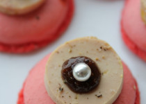 Macaron au Foie Gras et au Confit de Figues
