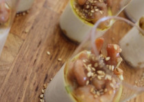 Pannacotta salée Miso/Coco, Crevettes Gingembre & Sésame