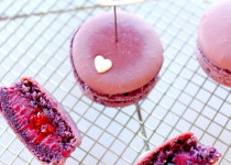 maC’arons aux Fruits Rouges & Pointe de Vanille